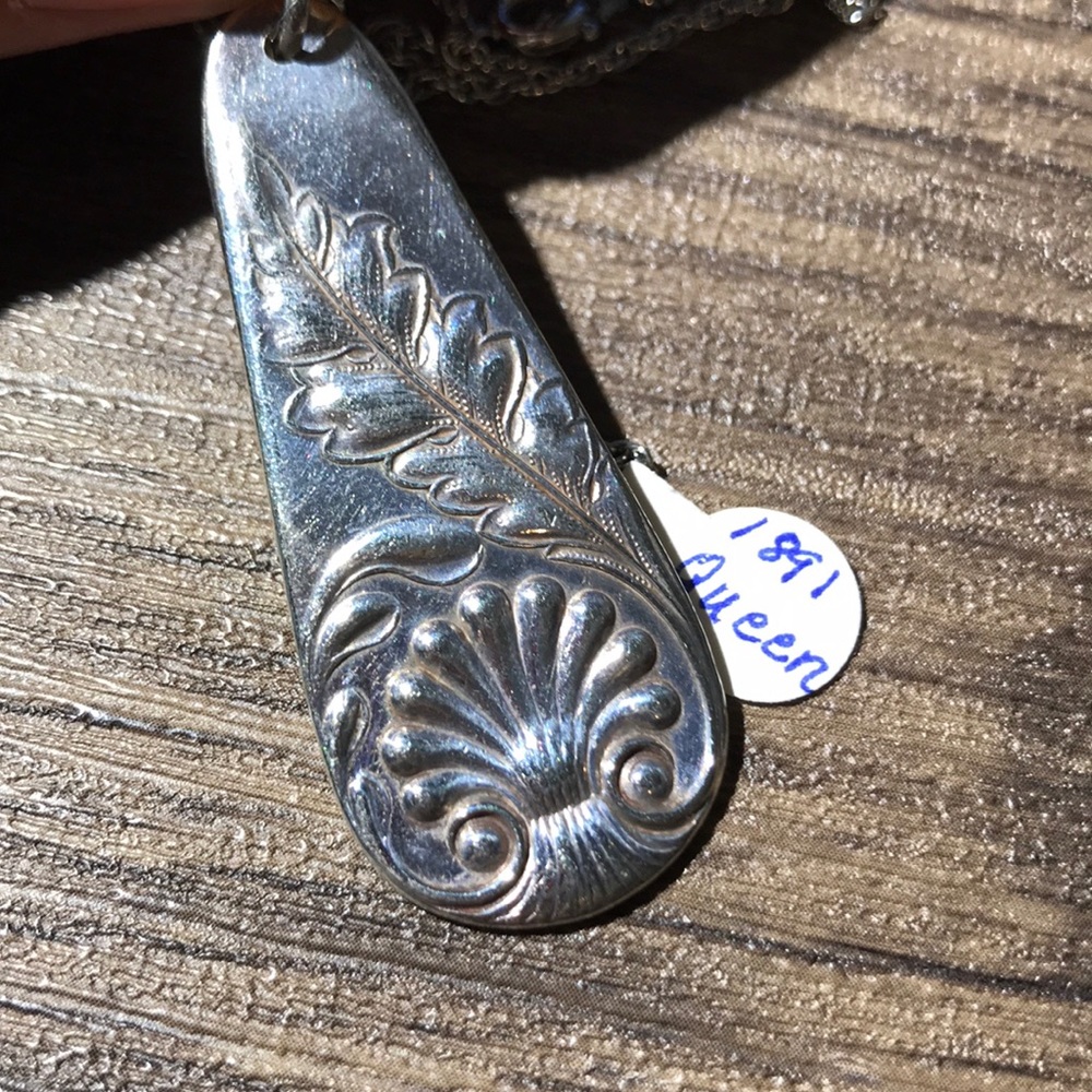 1891 Queen Pattern Silverware Pendant - image 2